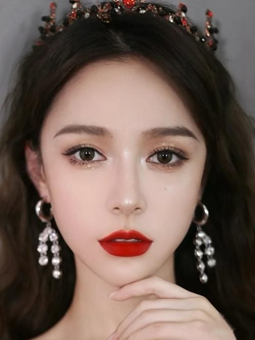 经典口红色号，这些大牌又美又飒轻松提升气色，黄皮也适合