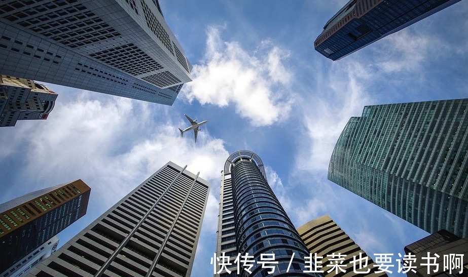 購房者|開發商壓著房產證是想做啥