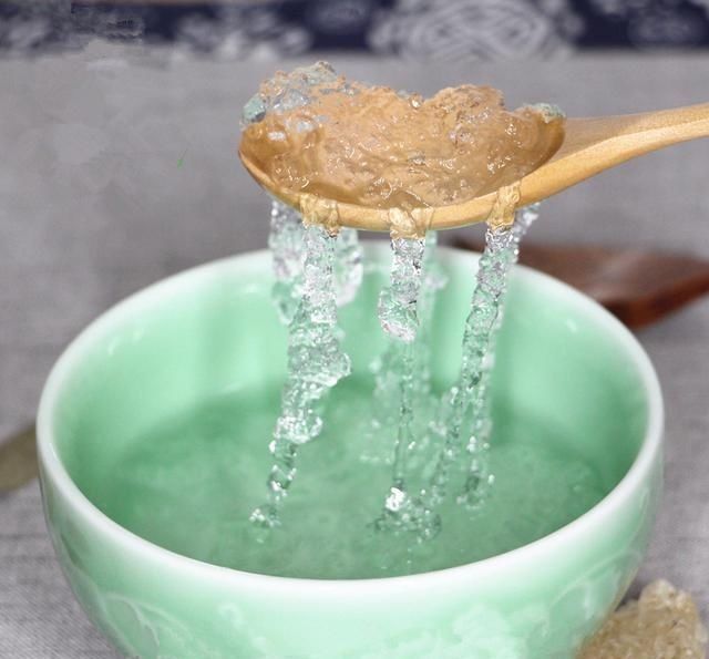 女人|女人堅持每天睡前吃點它 ，補充膠原蛋白，皮膚活性越來越好