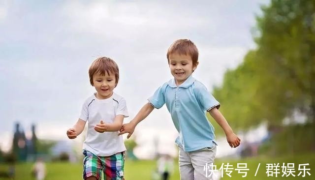 投诉|儿子深夜发高烧,医院排800多号,宝妈心急投诉,医生:自作自受