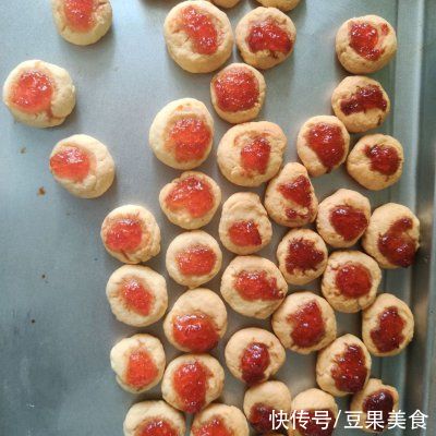 低粉|这么美味的果酱小饼都没吃过？你的人生不完整