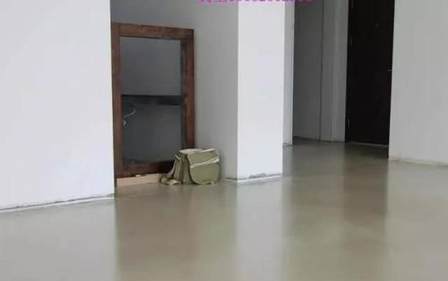 瓷砖|地面不要铺瓷砖和木地板了，聪明人都这样设计，省钱个性又实用