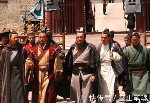 小人物#水浒两个卑鄙的小人物,没啥本事绰号却极为唬人,曾差点搞垮梁山