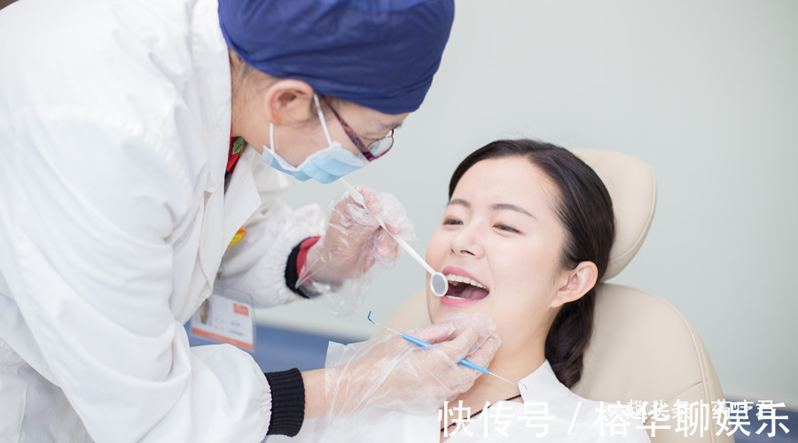 口腔溃疡|嘴巴里隔一段时间就要长溃疡,这是什么原因听听医生怎么说