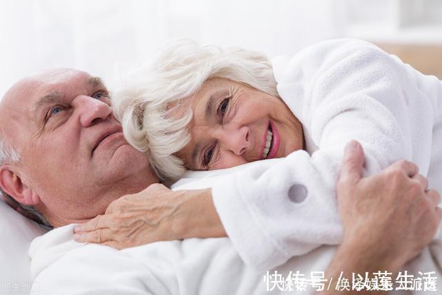 外出旅游|老年人怎样才能改善夫妻生活?帮你分析这6个要点,值得收藏