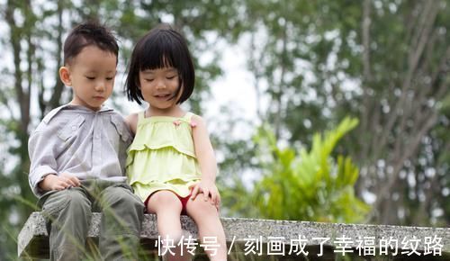 分水岭|女孩生长规律和男孩有啥不同?初潮是分水岭,做好这些还能搏一搏