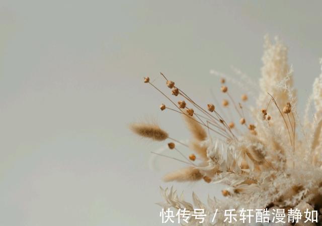 水与火|狮子座爱上水瓶座，这两个星座的爱情，犹如水与火的碰撞