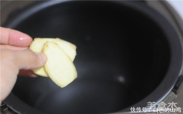 补气血|红枣与此物一起煮，补气血养容颜，皱纹消失，头发慢慢变乌黑亮丽