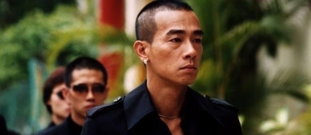 陈小春一辈子最大的痛,就是三千块卖了亲弟弟,当初为何这么做?