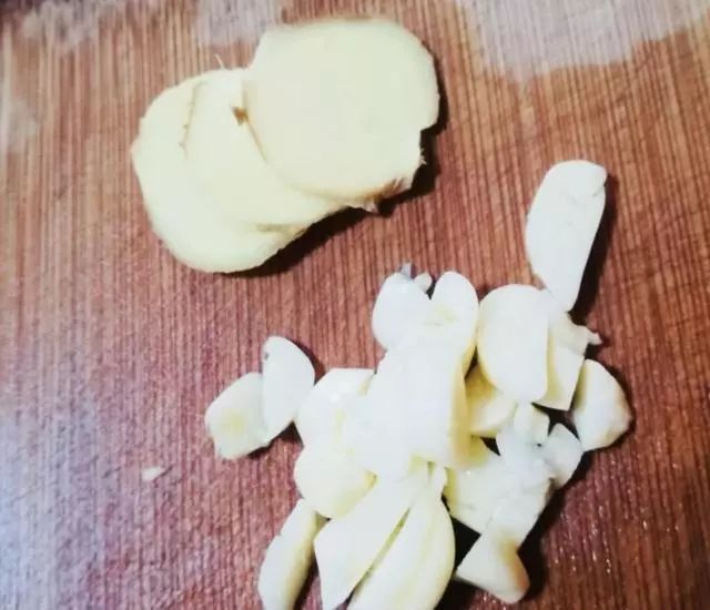 女人|女人想要瘦成猴，晚餐记得要吃他，即使你每天吃再多，也有小蛮腰