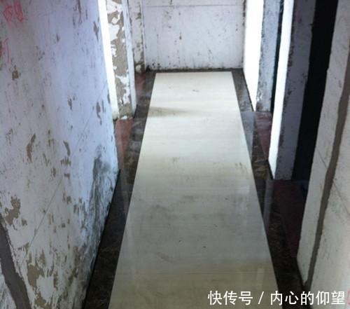装饰性|新房贴瓷砖，用对波打线和腰线才是高大上，许多人家都做错了！