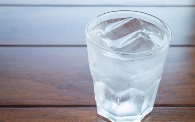 肥胖|人到中年,想健康,不喝三水,少吃三菜,做好三戒,坚持三勤