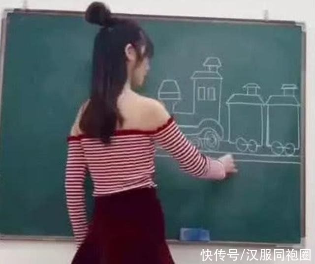 教师穿汉服上课是否合适？你的意见是什么？