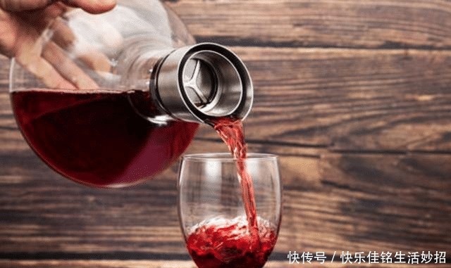 红酒|红酒为什么最好要醒酒后再喝别不懂装懂,区别不是一般的大