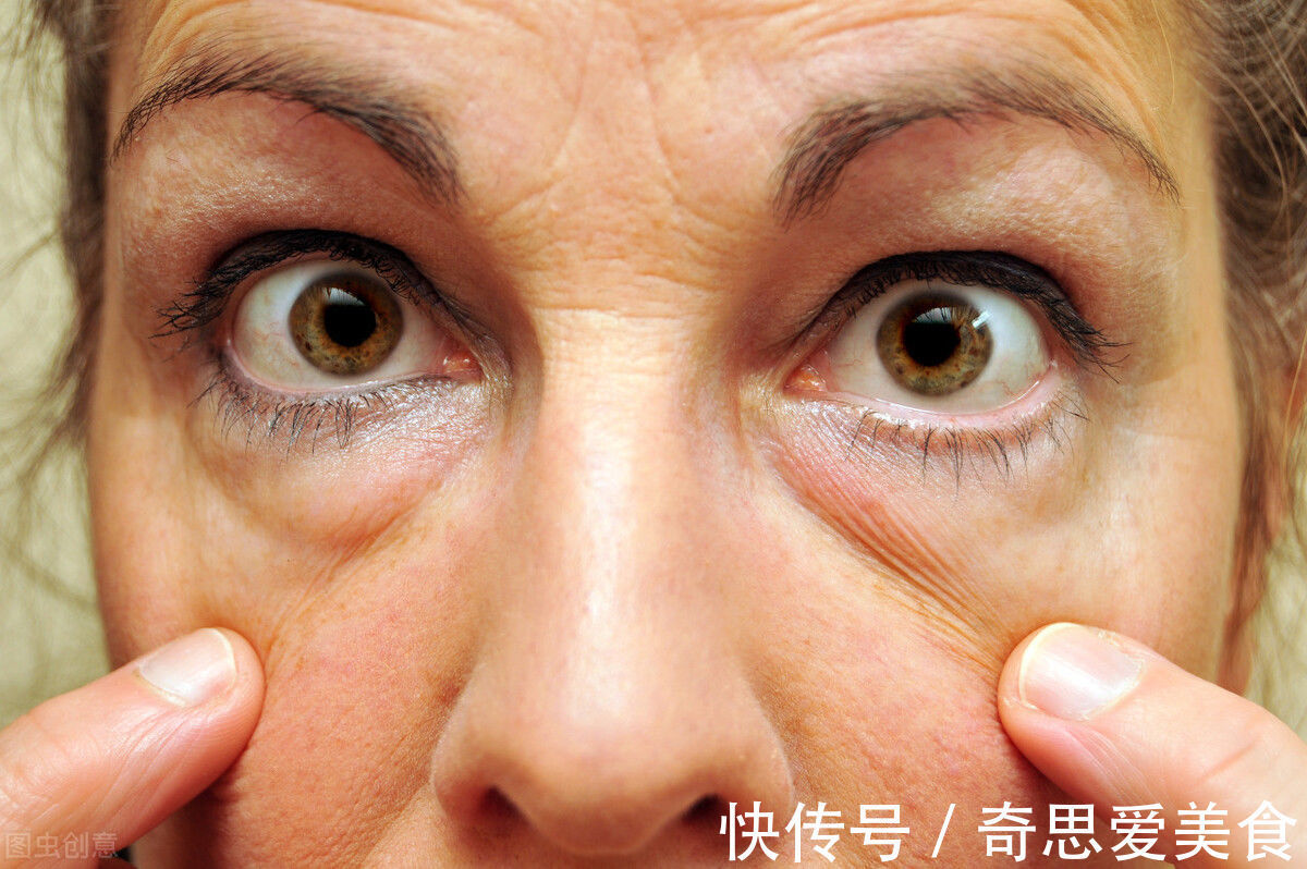 肥胖|夏季，这两个穴位一按，湿气全跑光！肥胖、水肿、脚气无影踪