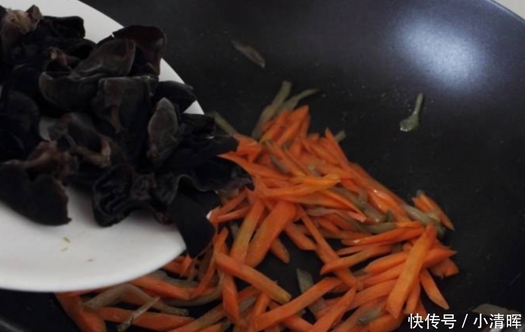 一道下酒菜,女性也要经常吃,面色红润,一斤吃三顿,超实惠!