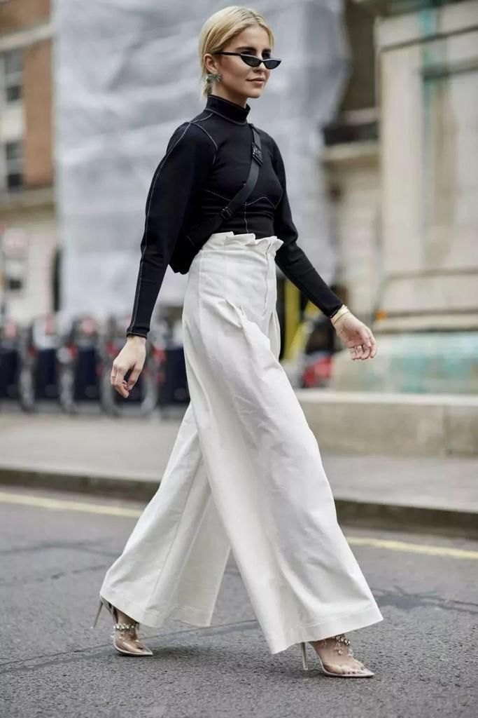  纸袋裤|别老穿阔腿裤了，今年秋冬这4条裤子最流行！