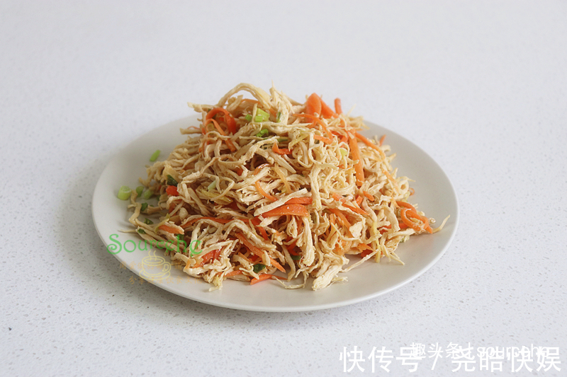 鸡胸肉丝|饺子馅新做法，不用剁馅不用炒菜，撕一撕拌一拌包入饺子，太香了