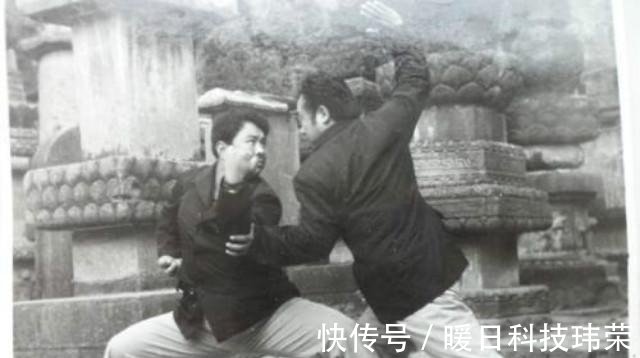 武学$此人枯瘦如柴却力大无比,一生比武未尝败绩,只要出手必有伤亡