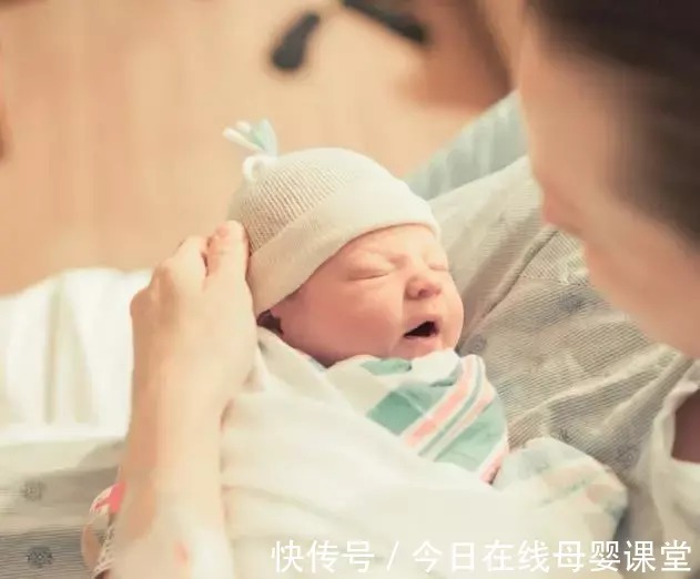 新生儿|照顾1~3个月宝宝,就一个秘诀:一月睡二月哭三月攒肚