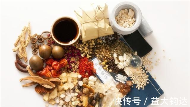 效果|中草药打成粉和煎成汤的效果一样吗?你或许真不知道,看专家理解