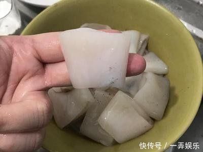 吃“40口肥肉”也能减肥，最爱蒜蓉粉丝鱿鱼啦美味极了