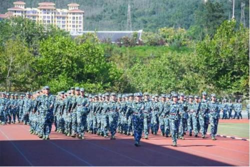 提前|想报考军事类院校的同学注意：提前批次录取要重视，提高录取几率