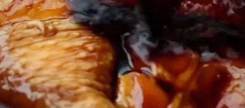 鸡腿|电饭煲焖大鸡腿,只需要一个电饭煲,不加一滴水,做出来鲜嫩多汁