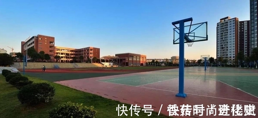 房子|学区房神话彻底破灭,那个属于学区房的暴利时代,已经彻底结束了