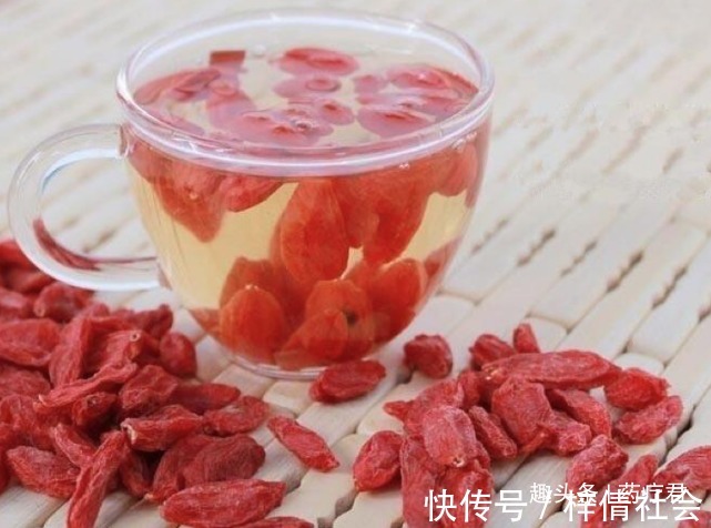 临床研究|都说男人吃枸杞有好处,到底如何吃枸杞才最好