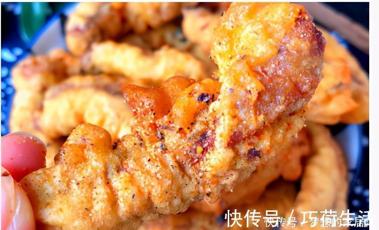 外酥里嫩,色香味俱全的黑椒~椒盐小酥肉,简直好吃到起飞,解馋