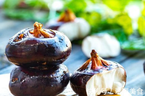 松子|正月二十三，不管有钱没钱，也要摆上4种吉祥果，牛年喜事连连！