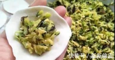 夏天,多吃此菜,钙是鸡蛋6倍,3块钱一斤,包成饺子超级好吃!