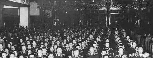 置信|五五年授衔，蒋介石不可置信的摇头道：他竟不是元帅！你猜他是谁？