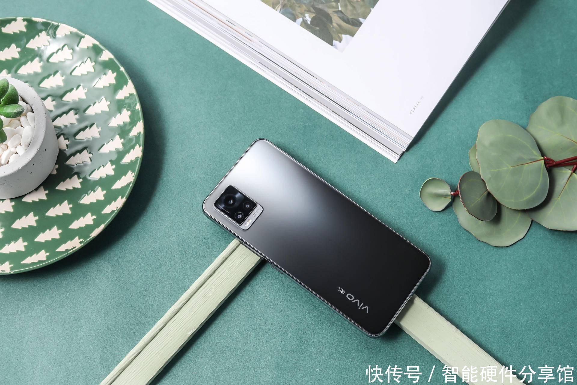 vivo|自拍标杆就是不一般！vivo S7轻松拍出人像大片