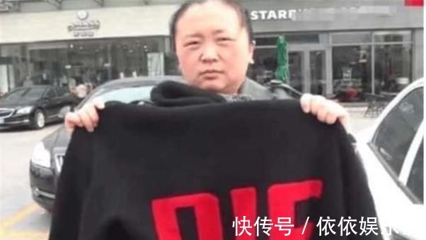 英文|宝妈穿新衣服去开家长会,被老师请出教室,网友:请不要道德绑架