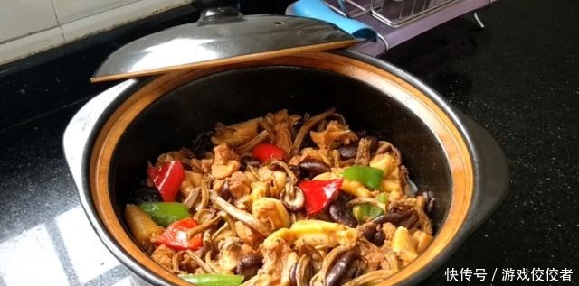 鸡肉这样做太好吃了,不炒不炸扔锅里简单一做,出锅一会被扫光!