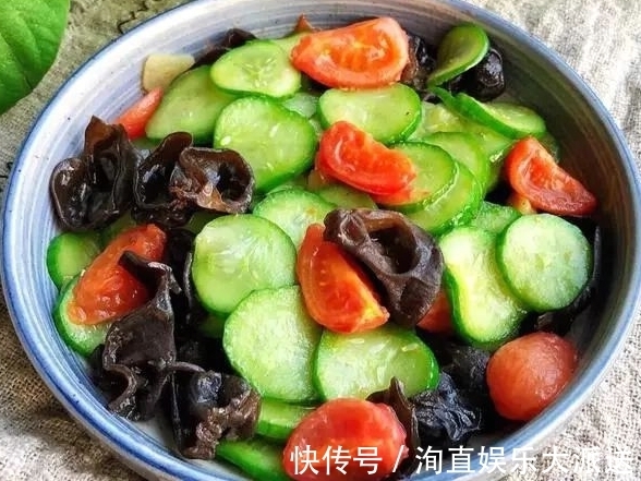 小番茄|看到就想吃的家常菜，入口那个鲜美，好吃到吞舌，家人抢着吃！