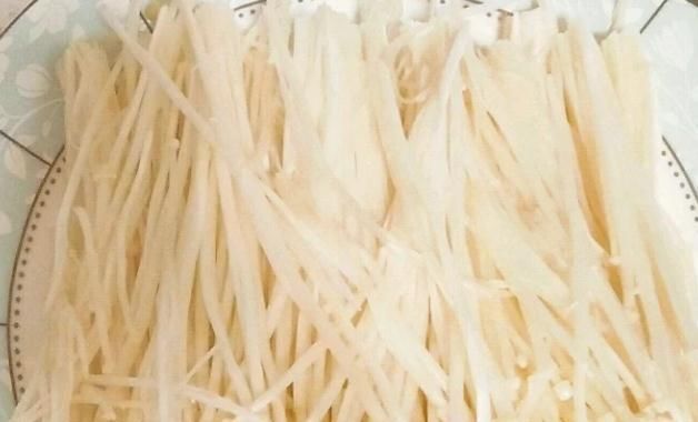 若想遠離糖尿病,4種常見食物餐桌上敞開吃,或助你慢慢穩定血糖