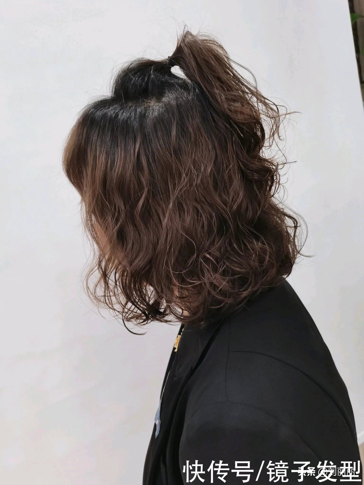 盘发|女人不到40岁，前3种发型别尝试，后三种发型值得拥有