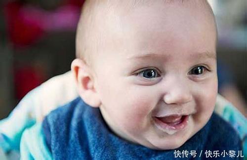 口水|孩子总喜欢“流口水”,说明宝宝出现异常,这几点家长需注意