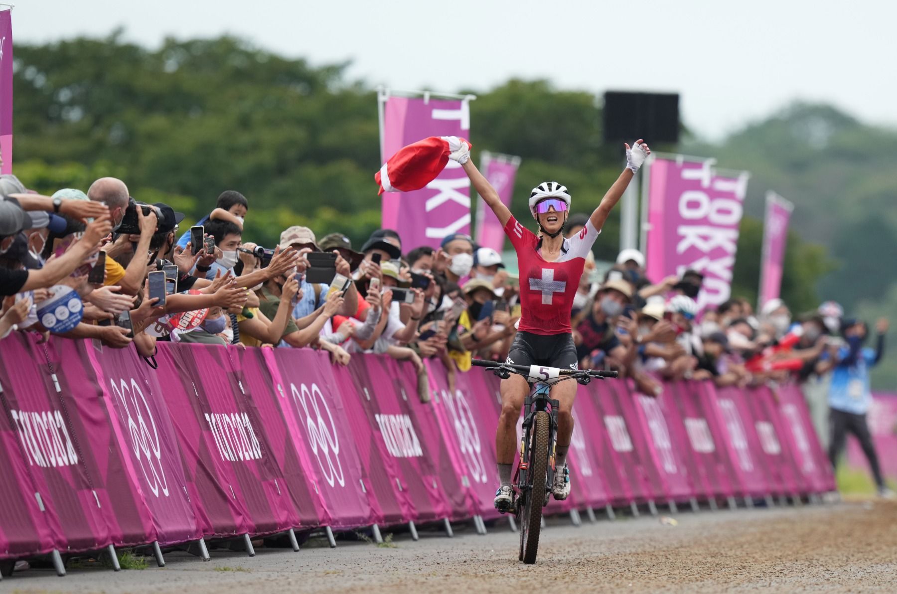 东京奥运会|日本累计新冠确诊超百万 首相重申疫情扩散无关奥运