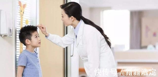 小王|双胞胎为何身高差别很大专家家长的行为直接影响孩子发育!