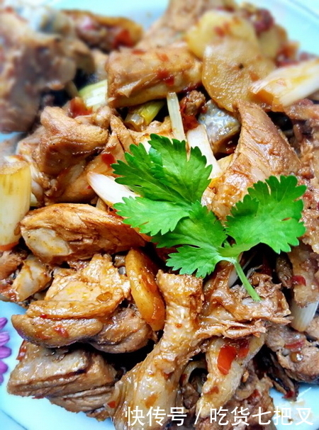 酱香鸭腿——色香味美,不油不腻