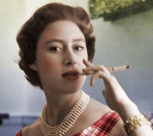 玛格丽特公主|玛格丽特比查尔斯更让女王操心：15岁每天3包烟，半生花钱续命