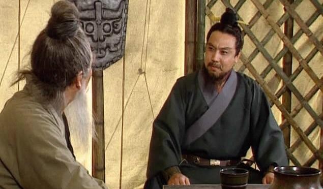 刘备|法正为何深得刘备信任？他的人品配不上才智，卖主求荣为人不齿