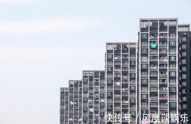 单价|最新二手房涨跌榜|房价下跌小区增加!一安置房单价却破10万!