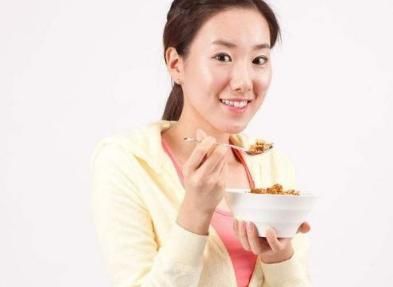 胡萝卜素|肝不好的人，不妨吃此“3片叶”，可助你护肝排毒，远离肝病