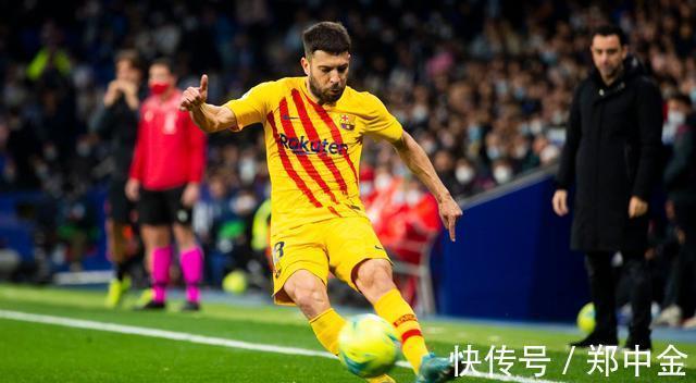 皮克|2-2!96分钟绝平,巴萨险些翻车,皮克染红,武磊替补未登场