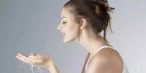 补充蛋白质|女生有3个“起床习惯”秒变小仙女，男神会“不请自来”